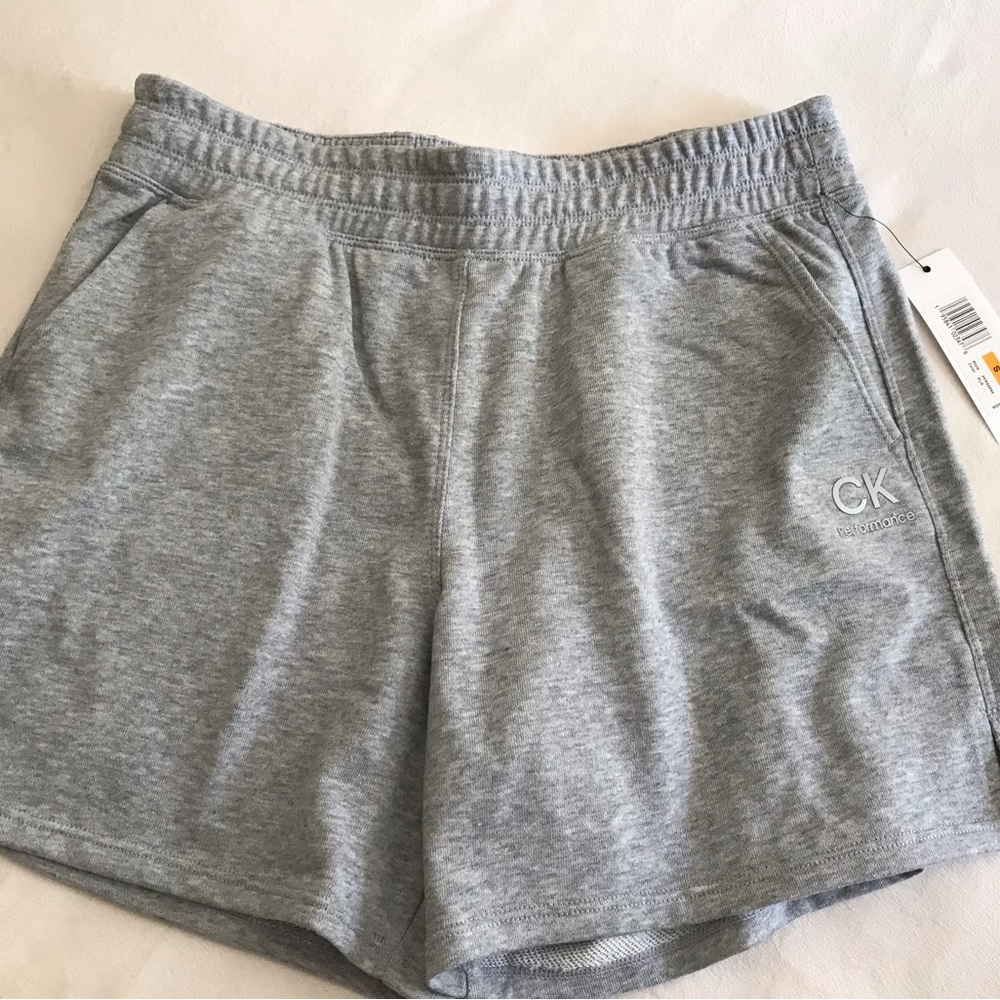 NWT! Calvin Klein short. Size S.